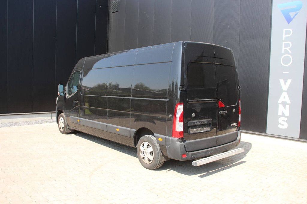 Renault Master Crossover Diesel 145hp Van