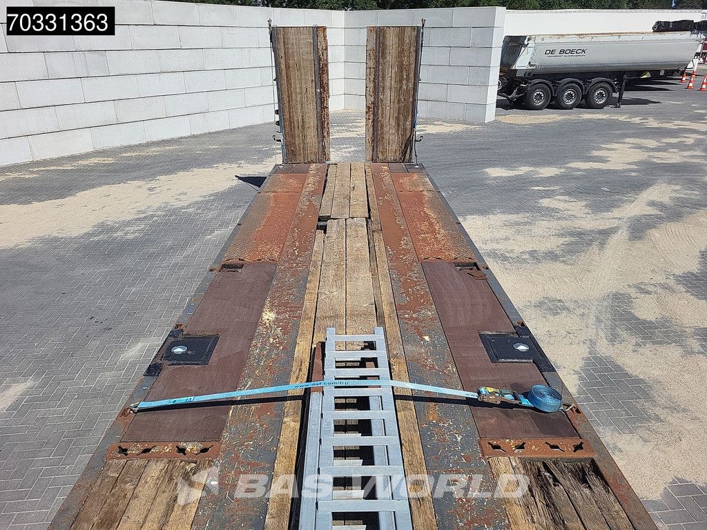 Fliegl SDS 550T 3 Achsen Steering Axle Ramps BPW