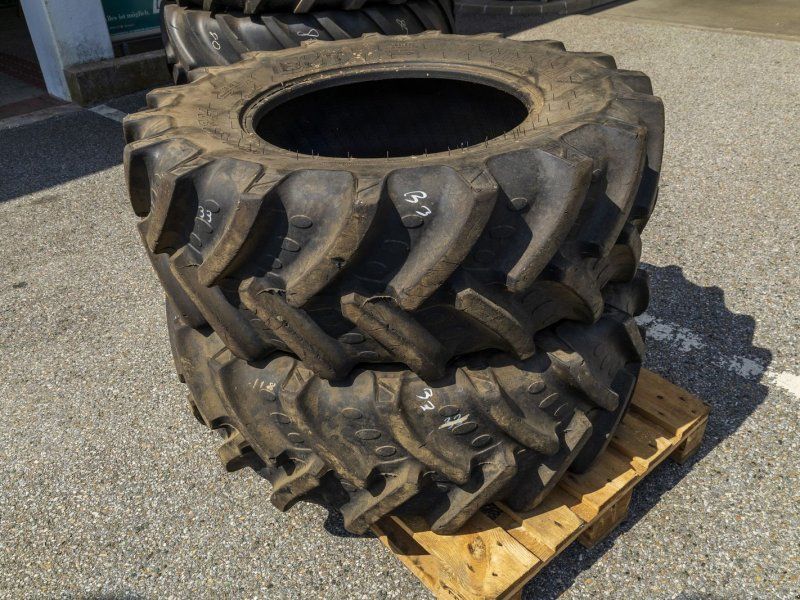 BKT 380/70 R 24 AGRIMAX RT 765