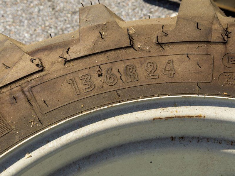Michelin 13.6 R24 Agribib