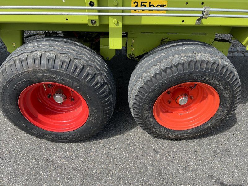 Claas Sprint 445 P ein sehr gut erhaltener Schwingen-Ladewagen