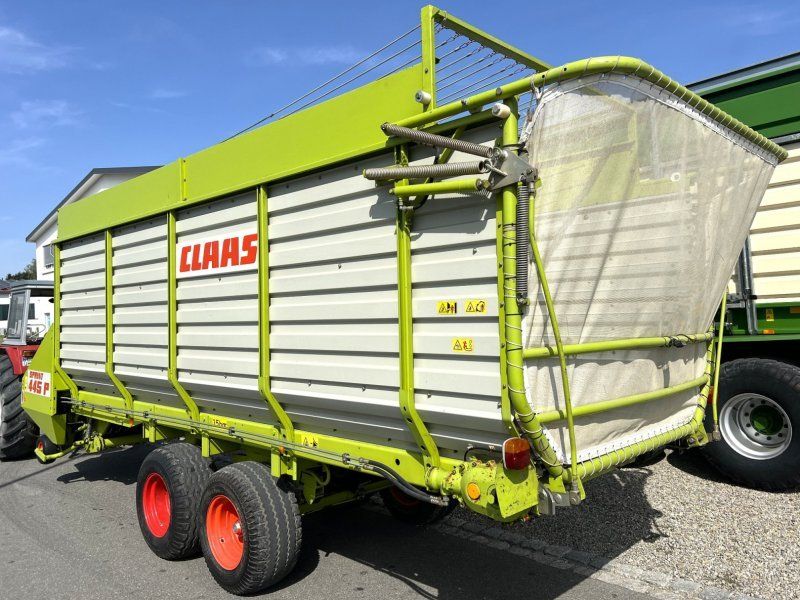 Claas Sprint 445 P ein sehr gut erhaltener Schwingen-Ladewagen