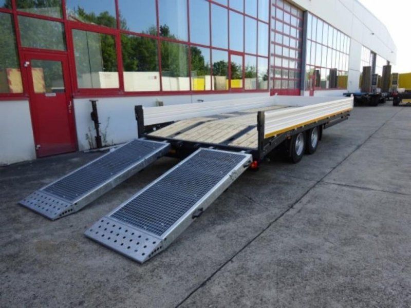 Möslein TTT 11 5,2 BR Weiß Neuer Tandemtieflader mit Brei