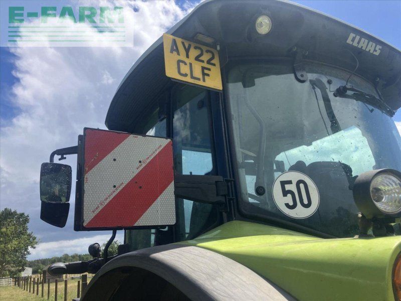 Claas ARION 530