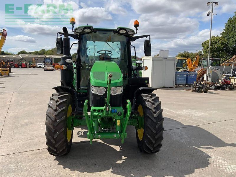 John Deere 6090m  (st26117)