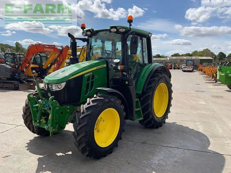 John Deere 6090m  (st26117)
