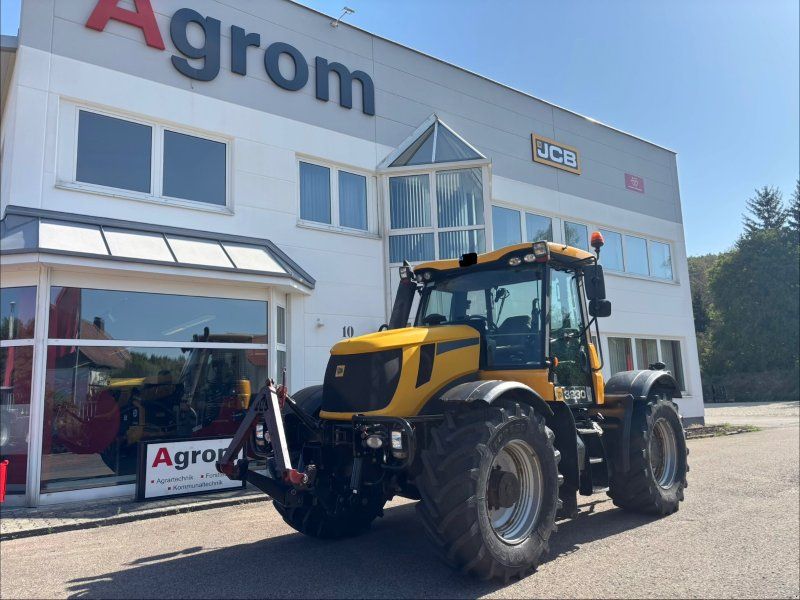 JCB Fastrac 3230-80