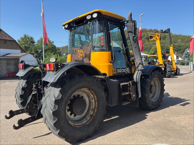 JCB Fastrac 3230-80