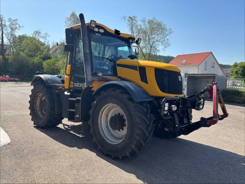 JCB Fastrac 3230-80