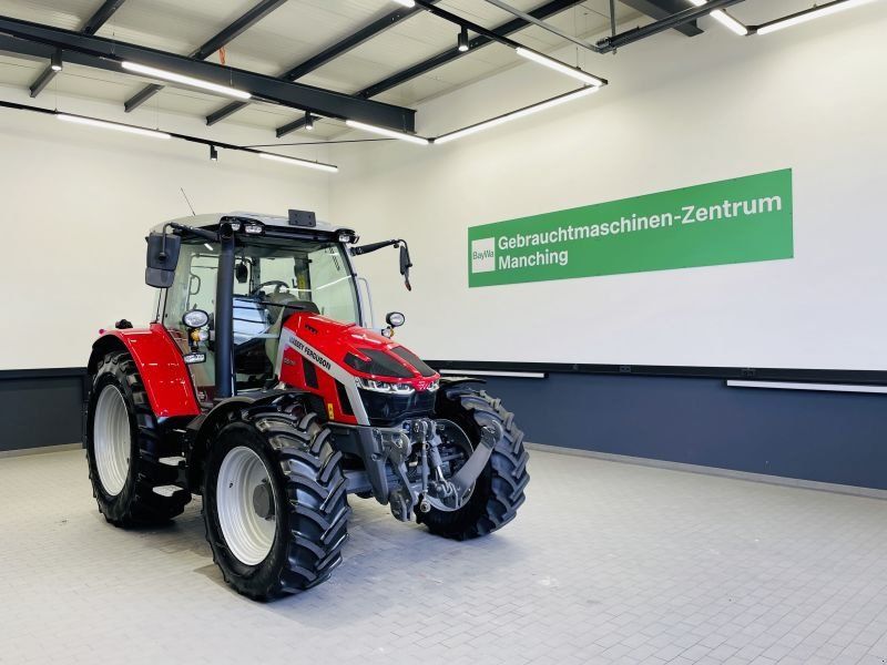 Massey Ferguson 5S.115 DYNA-4 EFFICIENT