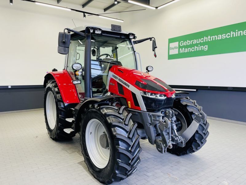 Massey Ferguson 5S.115 DYNA-4 EFFICIENT