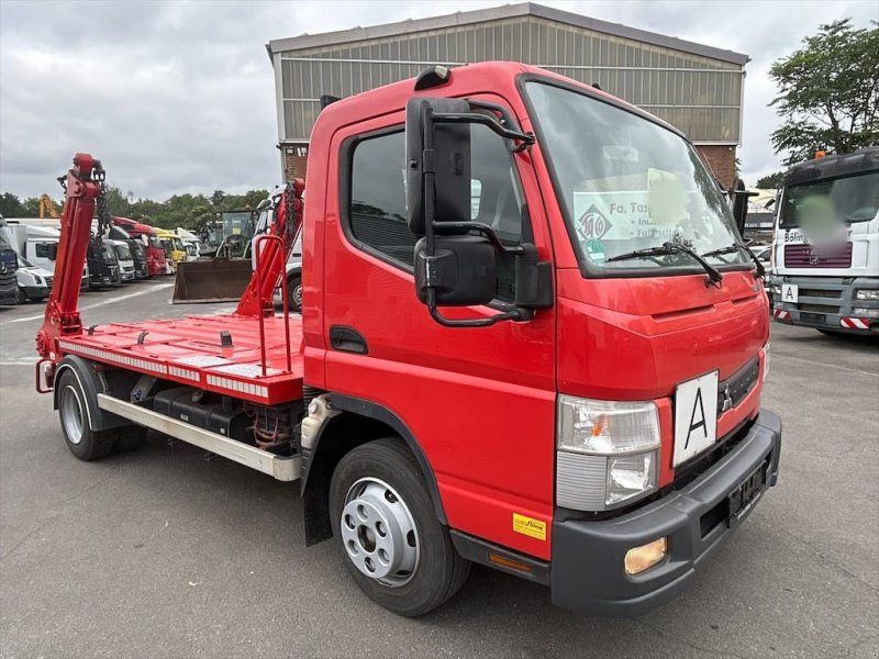 Mitsubishi Canter 9C18