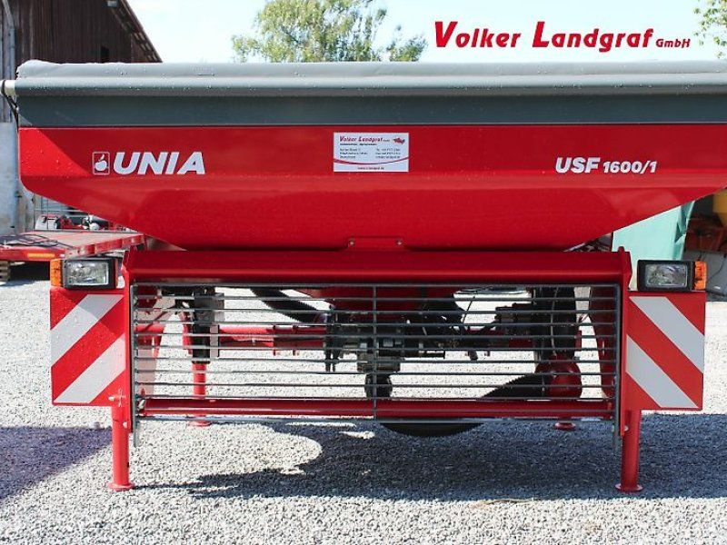 Unia USF 1600/2 Fronttank 1600 l Saatguttank Düngertank Fahrgestell