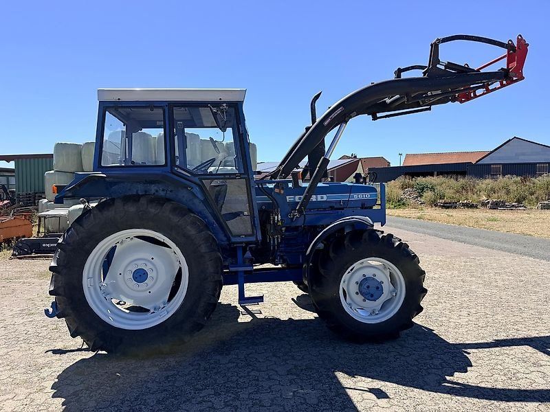 Ford 5610 Allrad mit Frontlader