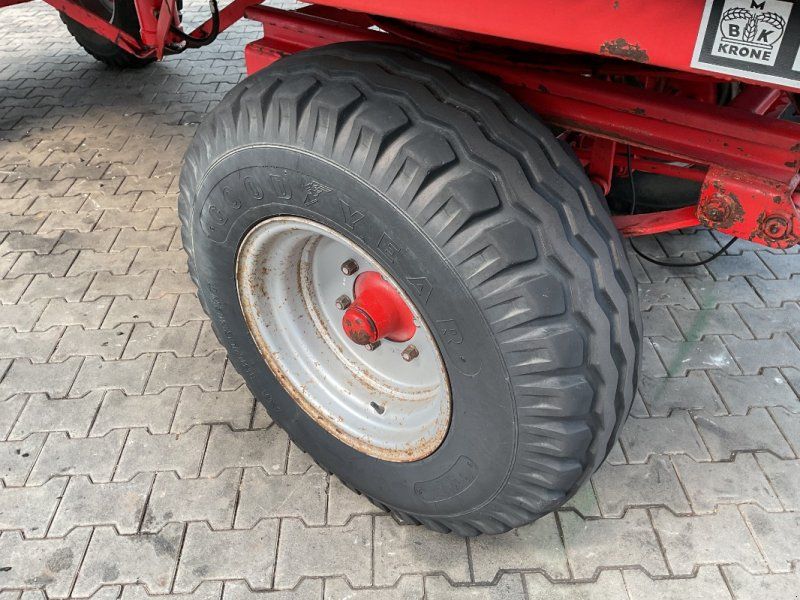 Krone DK 210/8