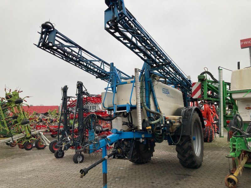 Inuma Professional 5030