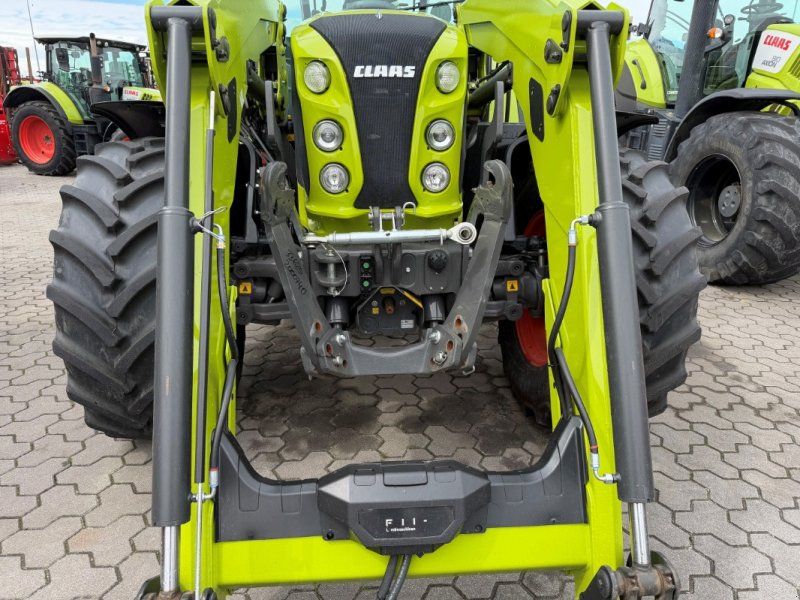 Claas Arion 470 Panoramic