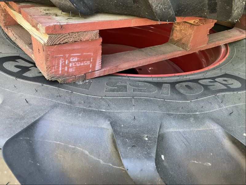Fendt 650/65R42 MI + 600/60R30 MI
