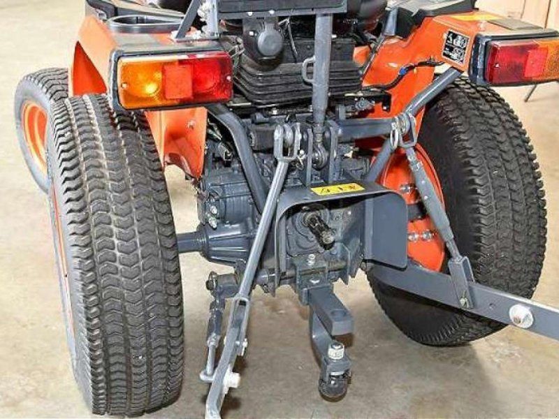Kubota B1620