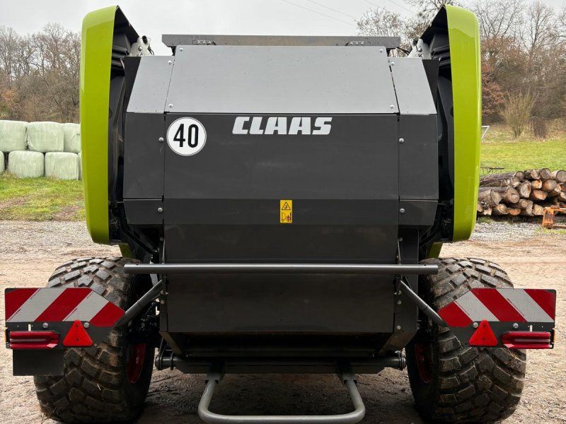 Claas Rollant 630 RC