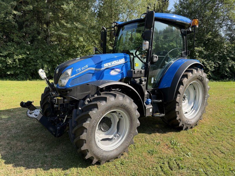 New Holland T5.90S Powershuttle