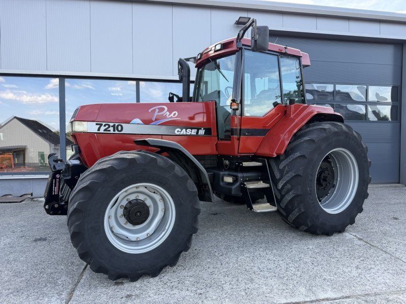 Case IH Magnum 7210 Pro