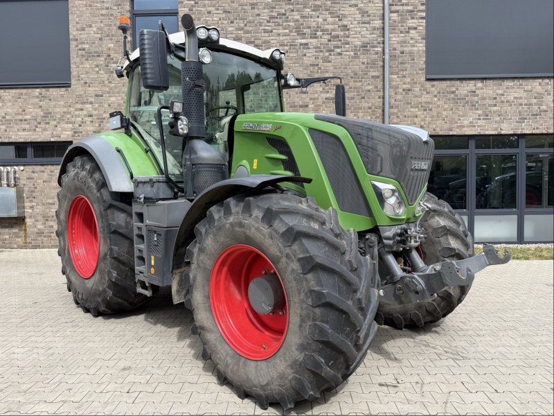 Fendt 828 Vario S4 ProfiPlus