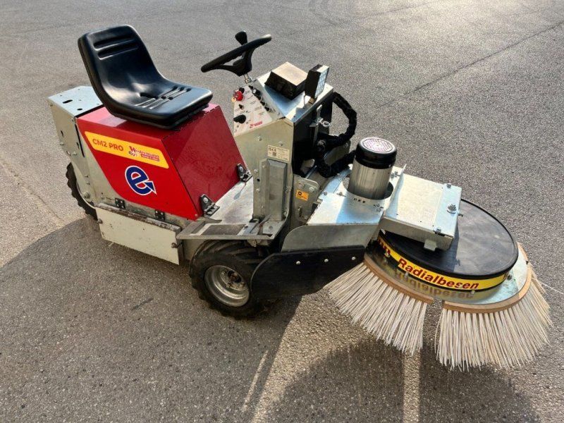 Westermann Cleanmeleon 2 Elektro + Radialbesen +