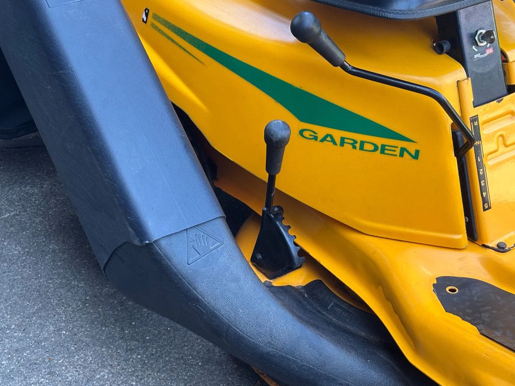 Stiga garden kleine zitmaaier Briggs and Stratton gebruikt