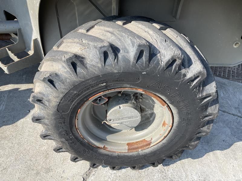 Ausa D 400 AHG