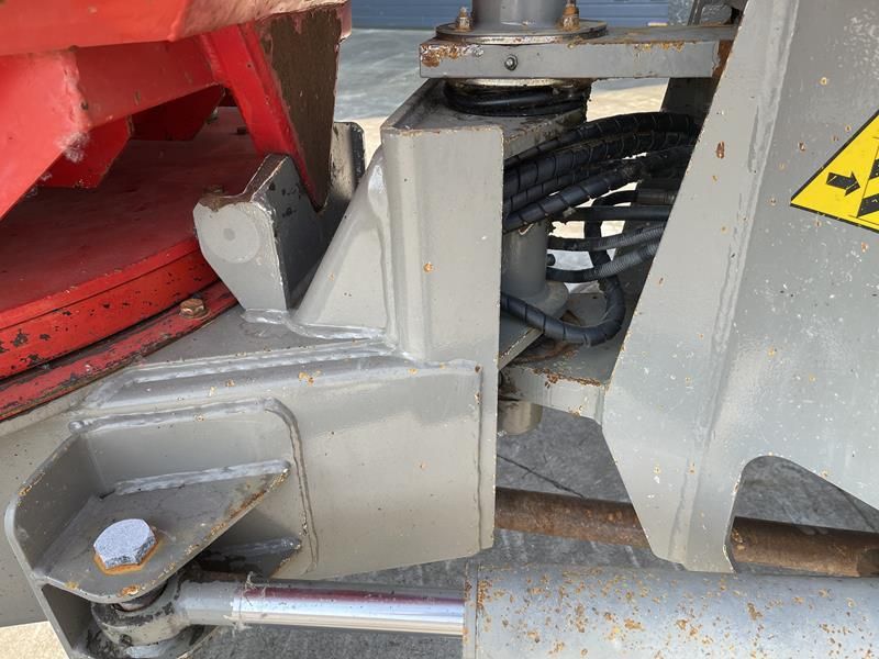 Ausa D 400 AHG