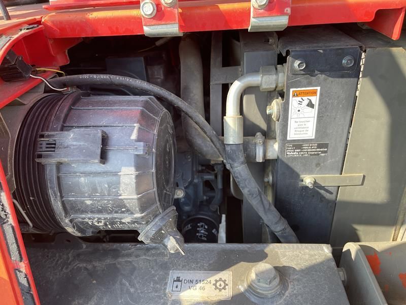 Ausa D 400 AHG
