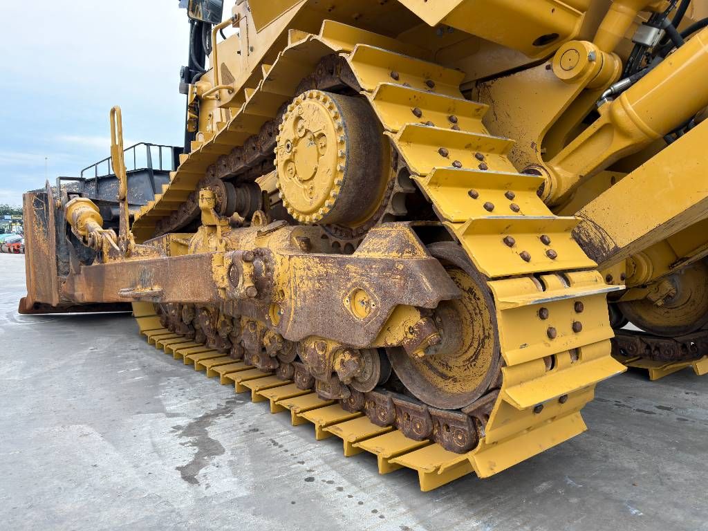 CAT D8T - CE document and TA2 Inspection available