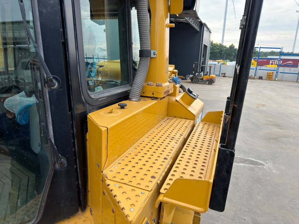 CAT D8T - CE document and TA2 Inspection available
