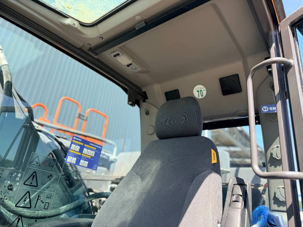 Volvo EC300E L