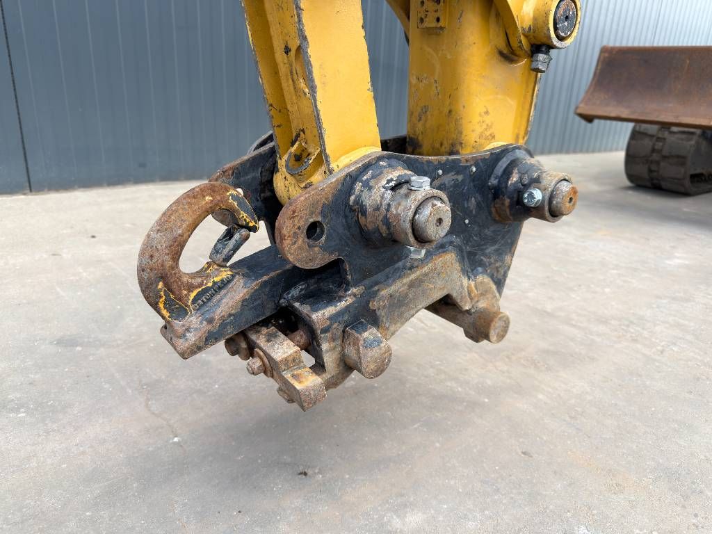 CAT 303.5E CR