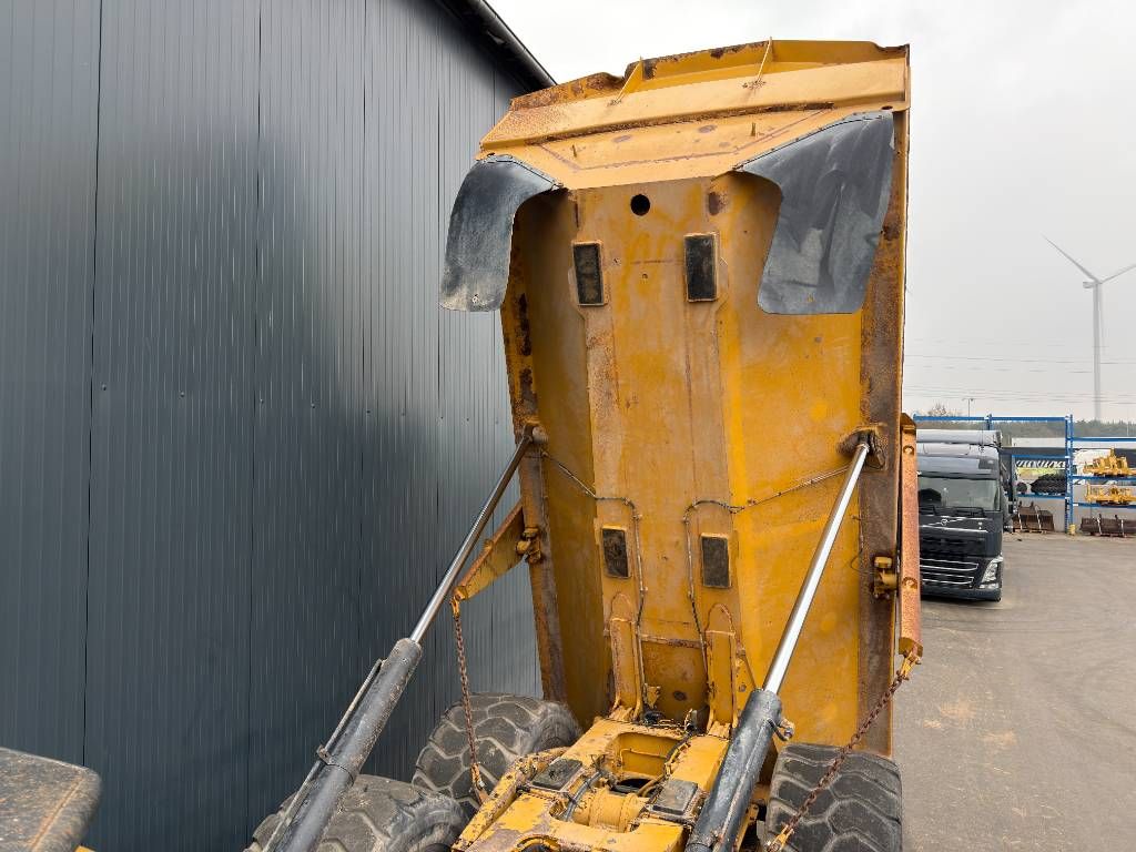 CAT 730C2