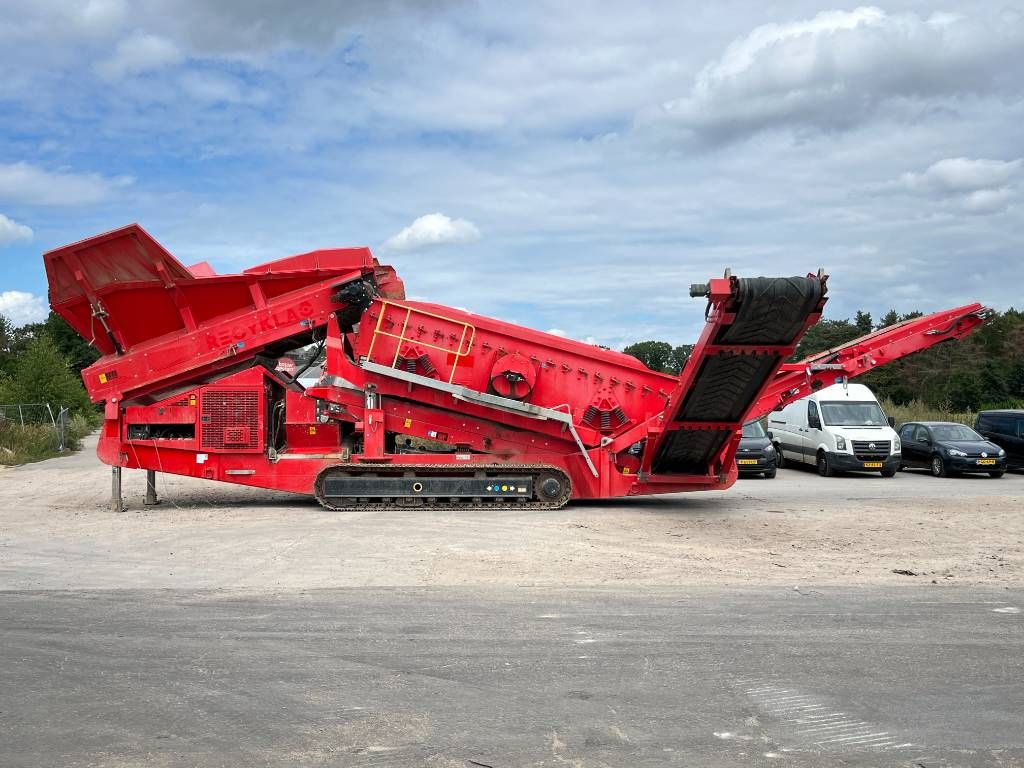 McCloskey R230 - Good Overall Condition / CE Certified
