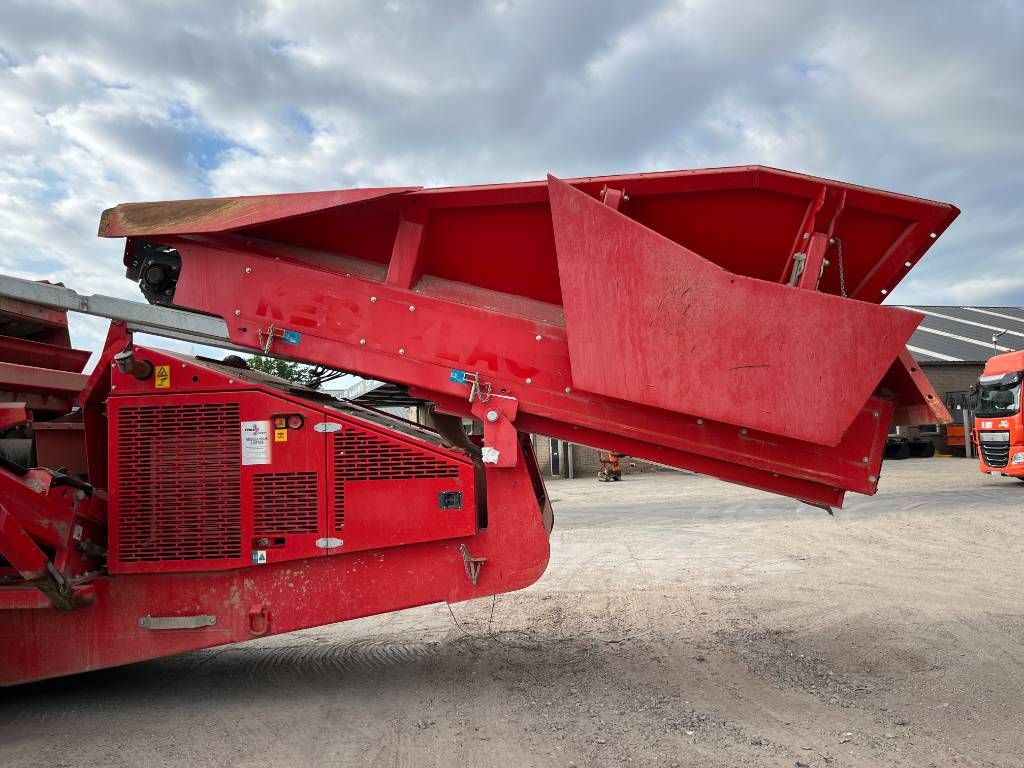 McCloskey R230 - Good Overall Condition / CE Certified
