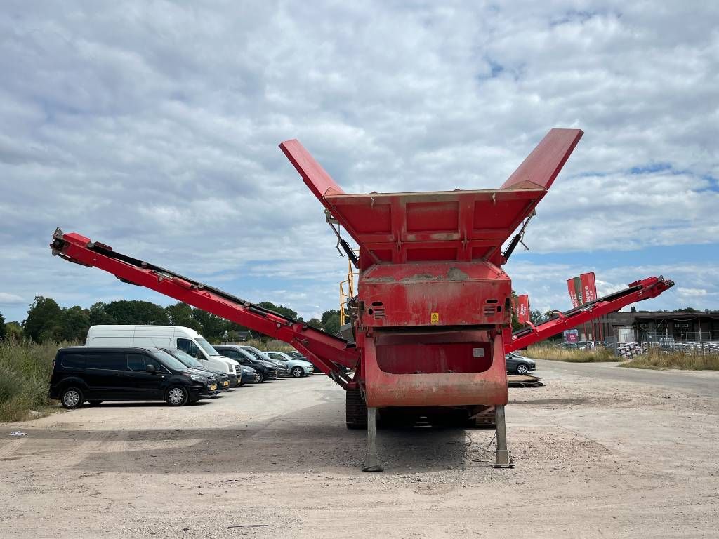 McCloskey R230 - Good Overall Condition / CE Certified