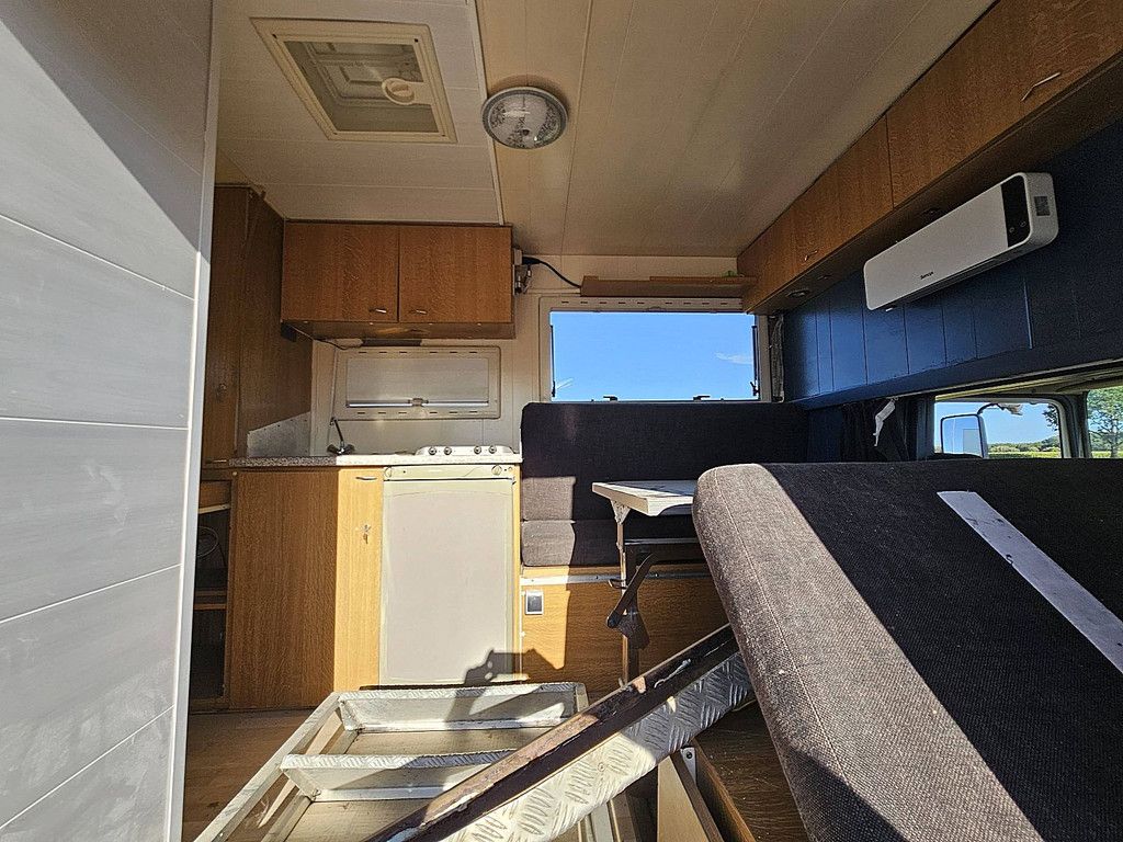 DAF 1100 TURBO camper race truck