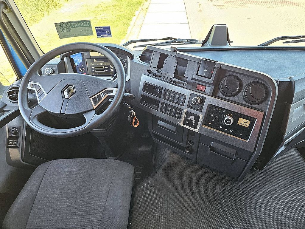 RENAULT T 440 adr