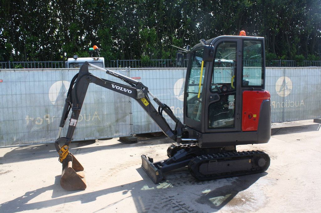 Minibagger Volvo EC18D Diesel 12kW 2018