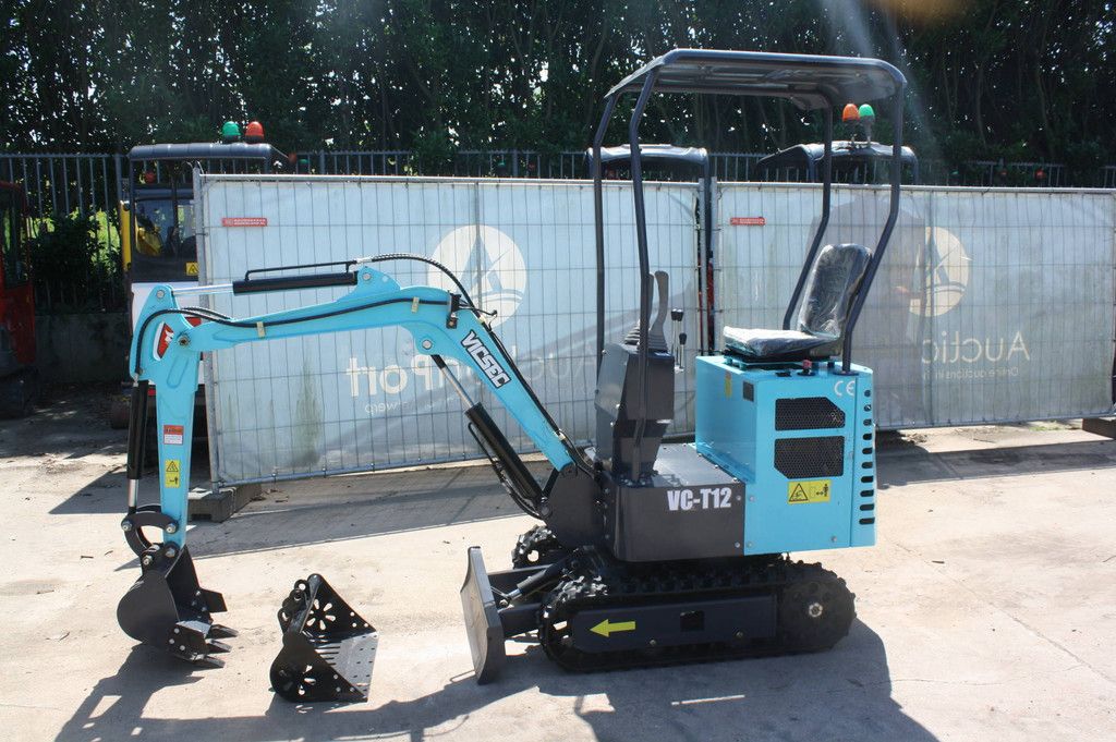 Mini excavator Vicsec VC-T12 Diesel