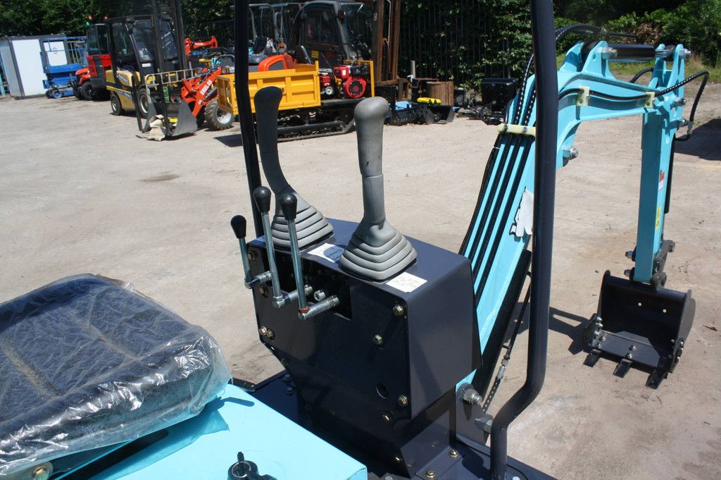Mini excavator Vicsec VC-T12 Diesel