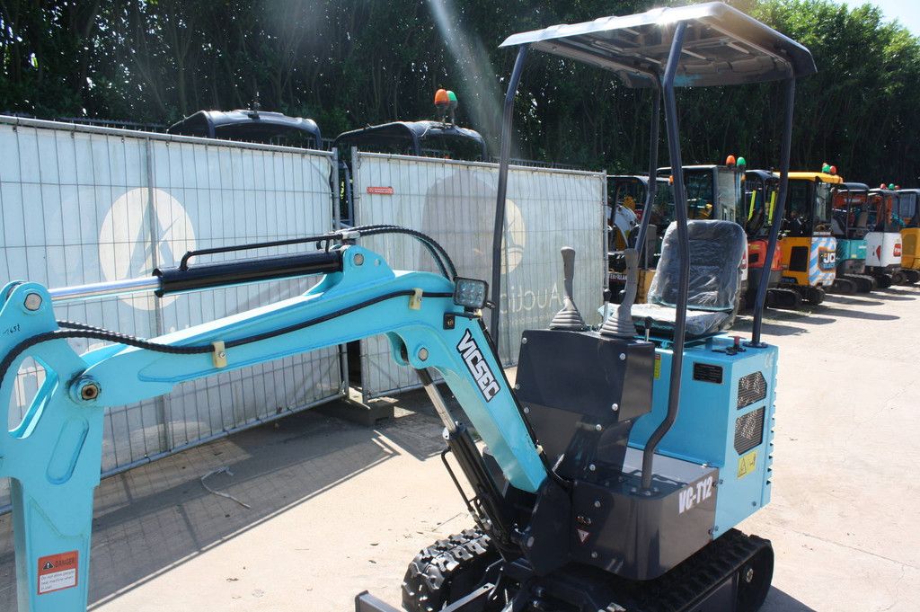 Mini excavator Vicsec VC-T12 Diesel