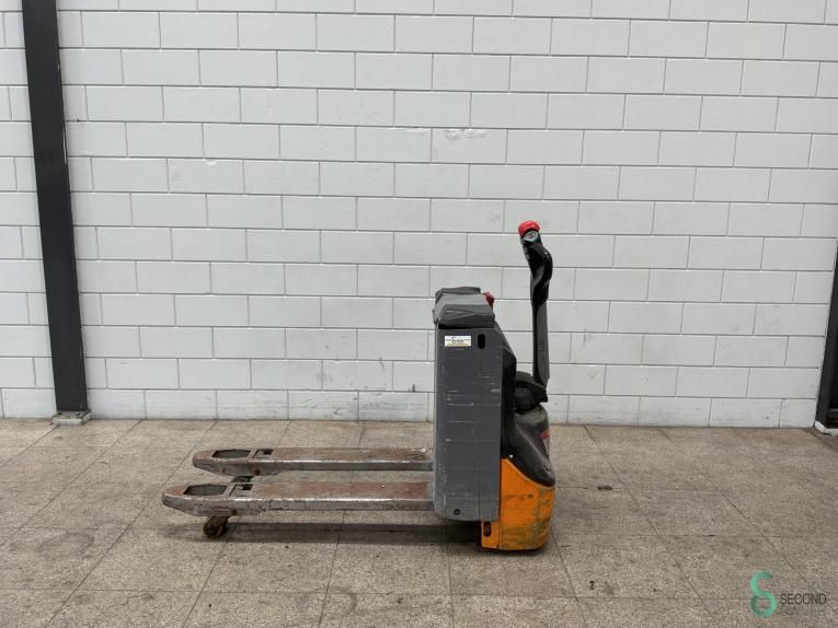 Pallet trucks Electric Still ECU16 2018