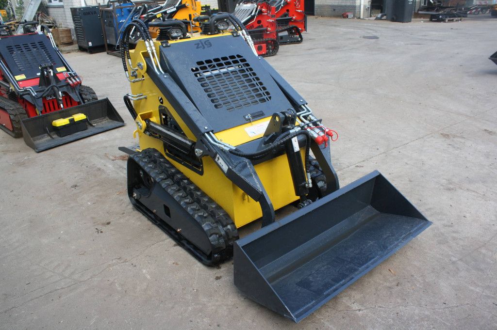 Skid steer loader ZJ-380 Petrol 13hp 2026 Demo