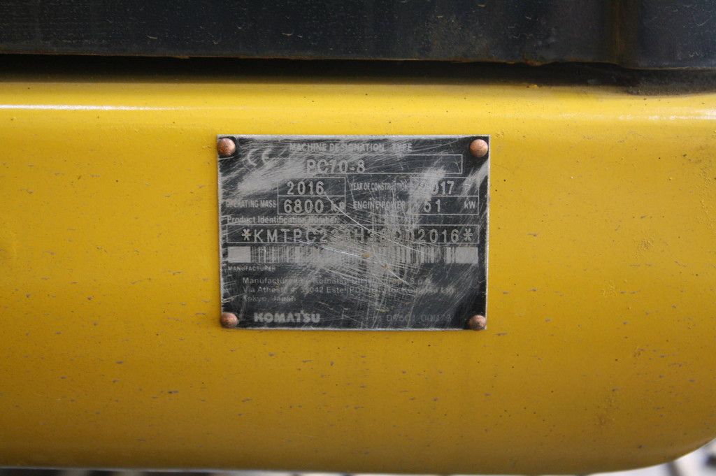 Crawler excavator Komatsu PC70-8 Diesel 51kW 2016