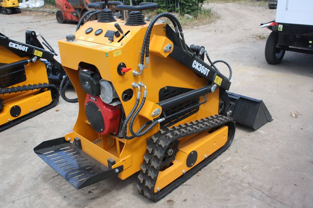 Skid steer loader Captok CK360T Diesel 13.5hp 2026
